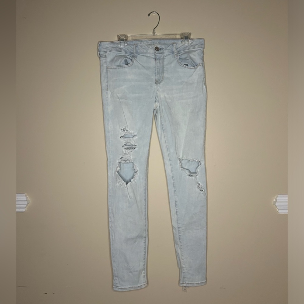 American Eagle Light Wash Jegging Jeans